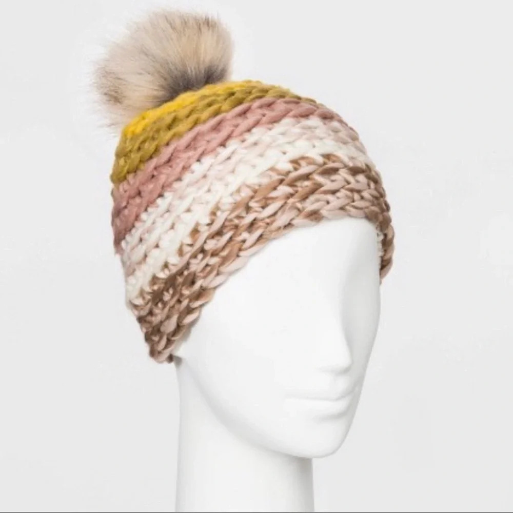 ☀️UNIVERSAL THREAD Cozy Warm Chunky Knit Striped Pompom Winter Hat